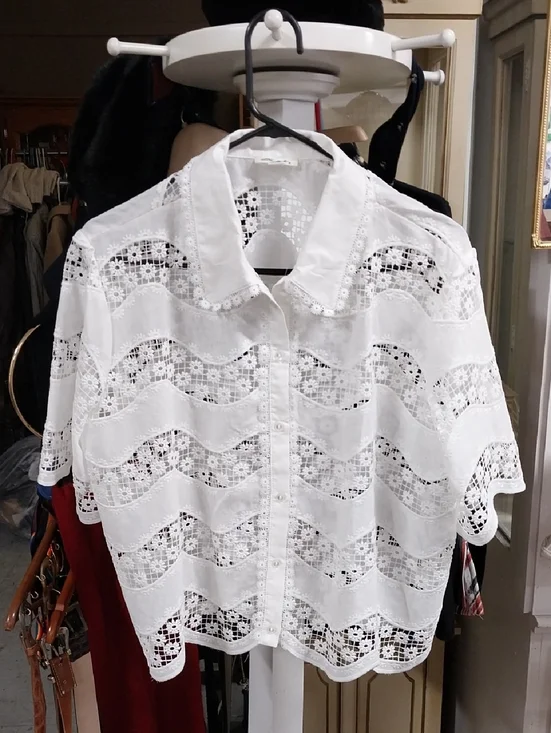 Ultra Pink White Crochet Lace Top - Picture 1 of 3